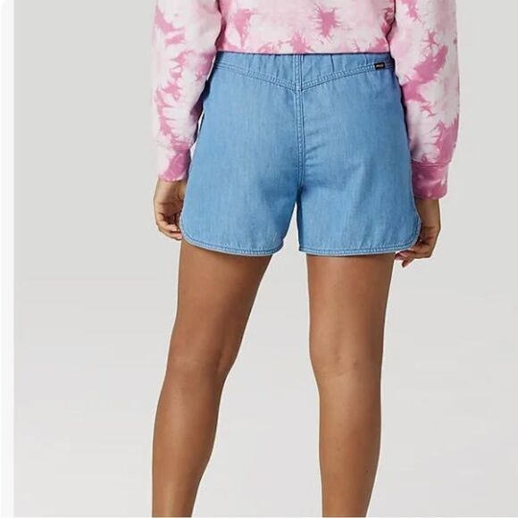 Wrangler Women's Stay Home Cotton Pull-On Shorts✨ - Picture 2 of 12